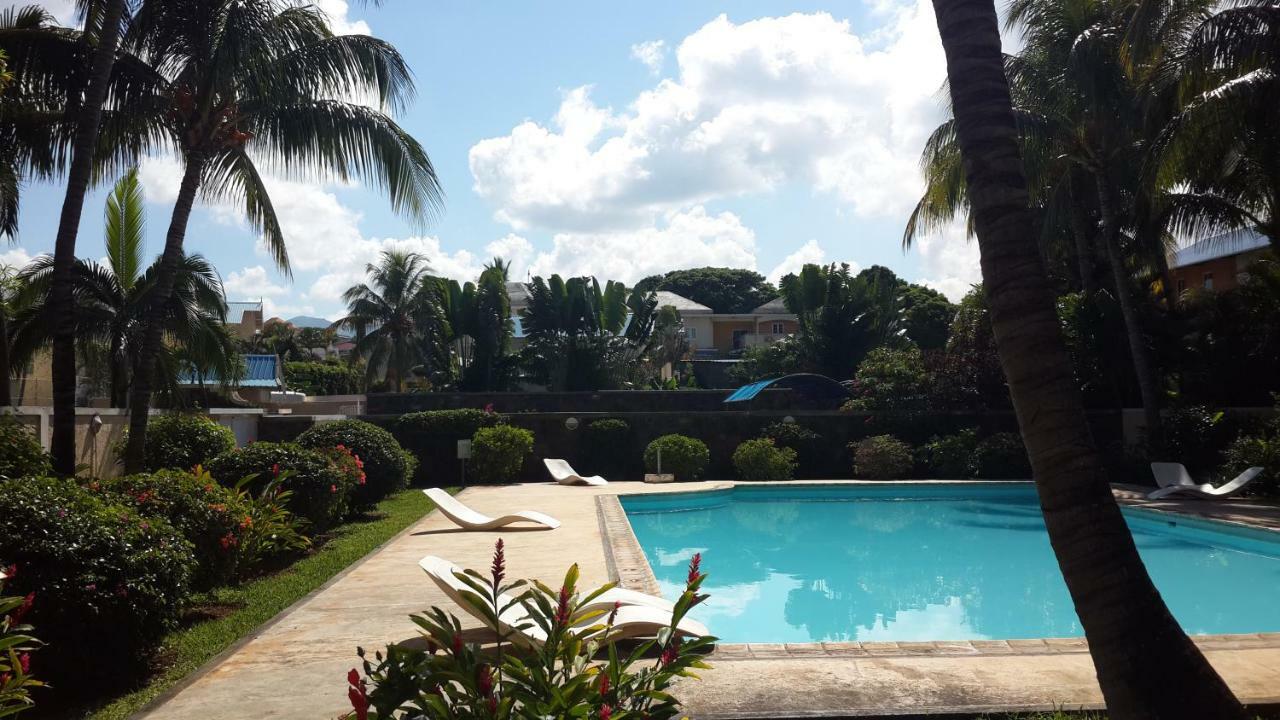 Residence Le Palmier Flic en Flac Bagian luar foto